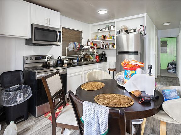3rd image of 86-401 Kuwale Rd