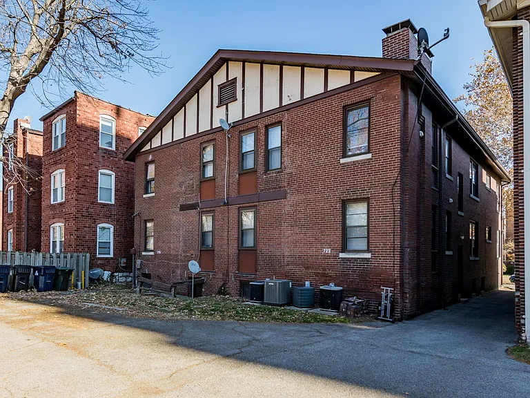 723 Westgate Ave — Photo 21
