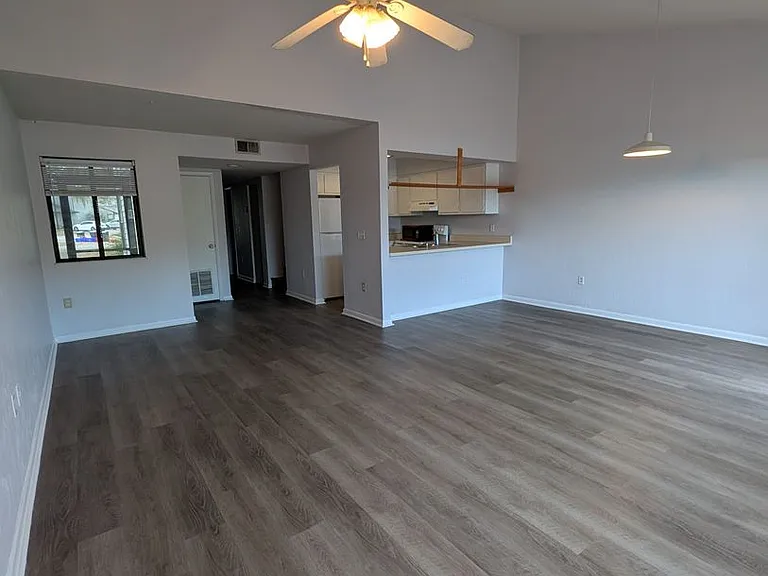 4342 SW 20th Ln — Photo 5