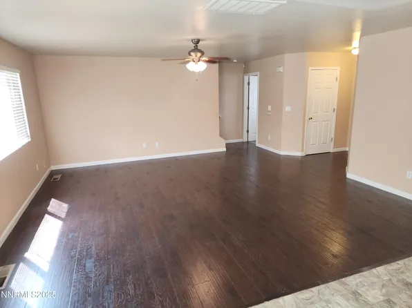 7890 Key Largo Dr, Reno, NV 89506