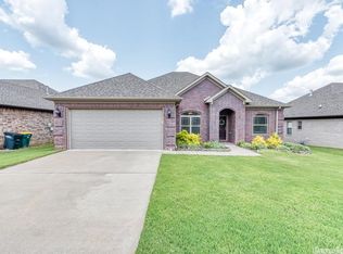 9308 Meadow Gardens Cir, Sherwood, AR 72120