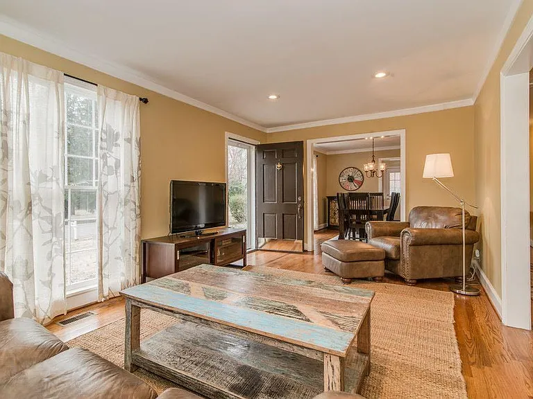 3648 Mayflower Pl — Photo 7