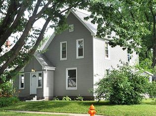 411 W Vine St, Champaign, IL