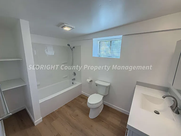 793 Pepper St — Photo 9