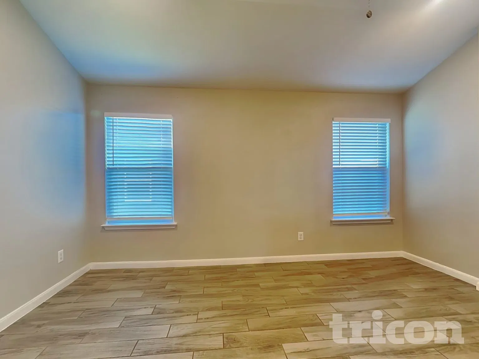 922 Pumpkin Ridge New Braunfels TX — Photo 3