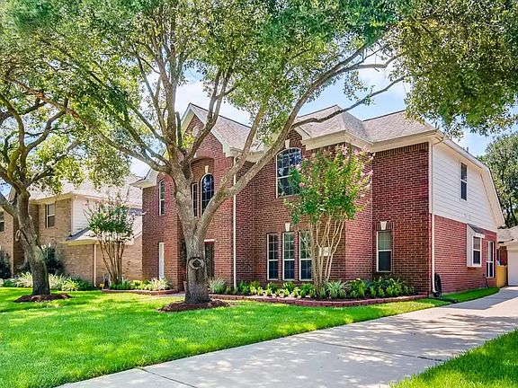2nd image of 3226 Eagles Knoll Ct