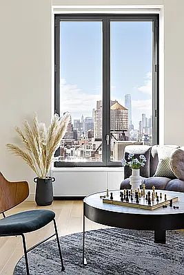4th image of 21 E 12th St APT 15C