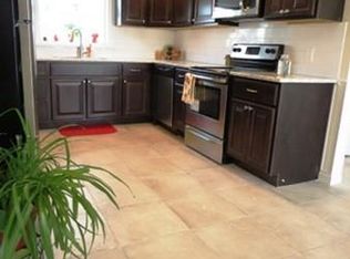 381 Abbott St, Springfield, MA 01118