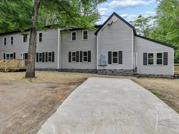 1305 Old Hillsboro Road, Henniker, NH 03242