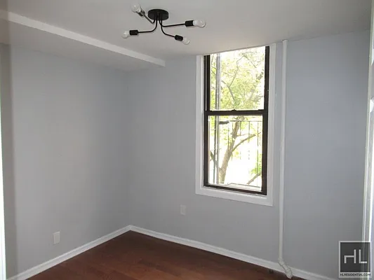 Rented by Highline Residential | media 23