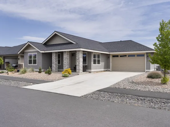 2646 NW 25th St, Redmond, OR 97756