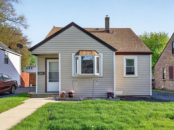 2nd image of 2641 W 89th Pl