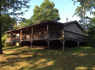 98 Paulina Dr, Stearns, KY 42647