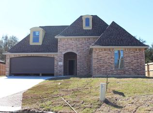 8415 Vaquero Dr, Beaumont, TX 77713
