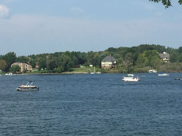 8755 Hilton Rd APT 2