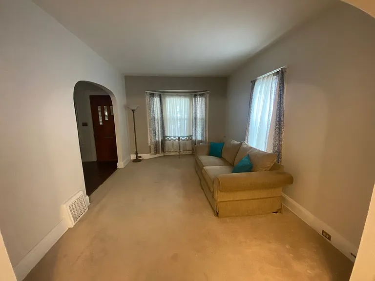 929 Norwood Ave — Photo 11