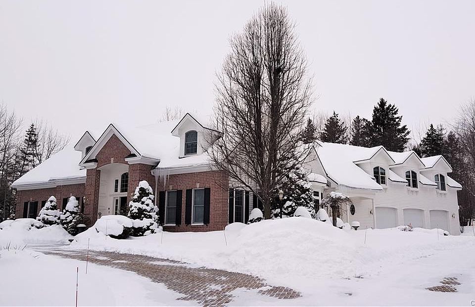 1st image of 3767 Underwood Way