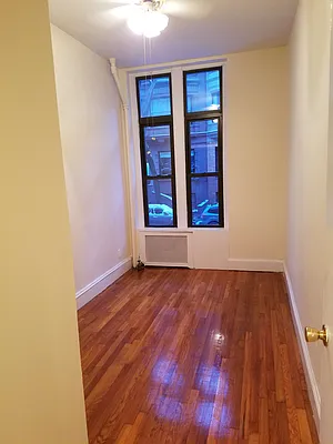 Rented by Apartments by Us | media 22