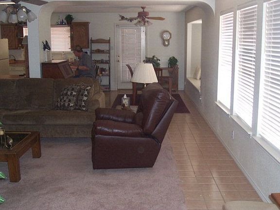5th image of 4460 Esmond Dr