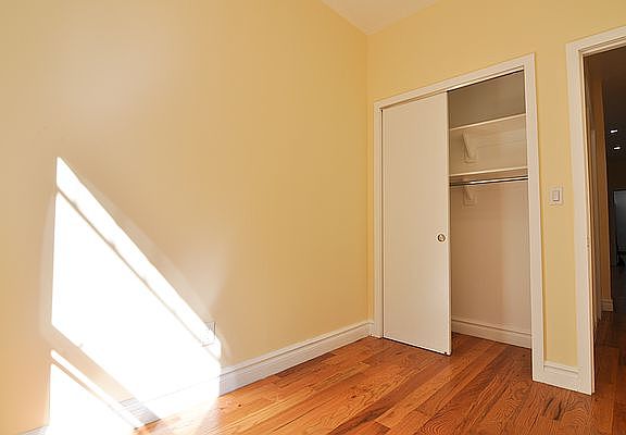5th image of 164 E 82nd St #2
