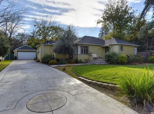 442 Woodlake Dr, Sacramento, CA 95815