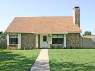 2925 Big Ben Ln, Garland, TX 75044