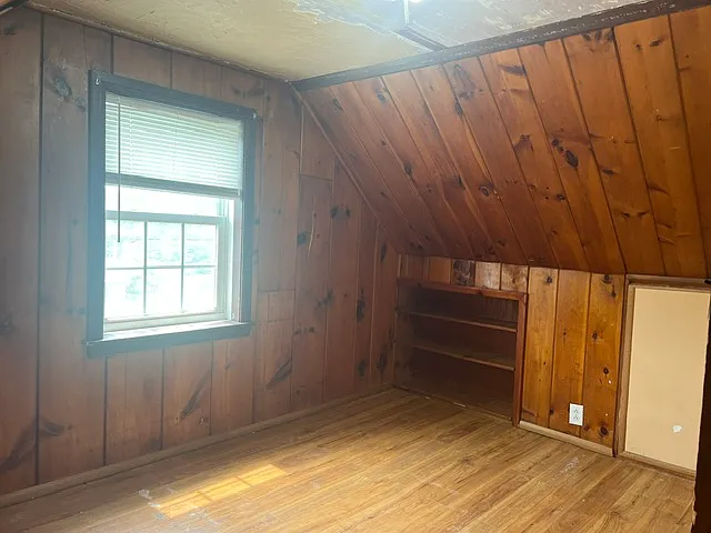8609 Aitken Ave — Photo 10