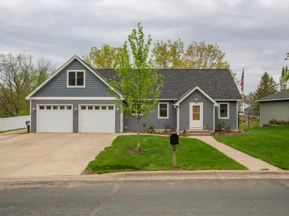 220 Middle St W, Cannon Falls, MN 55009