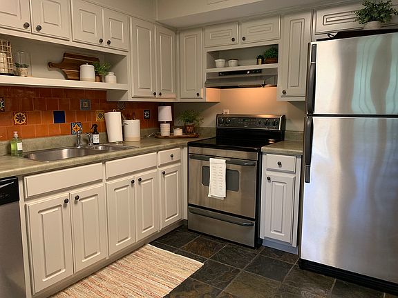 Stainless Steel Appliances 