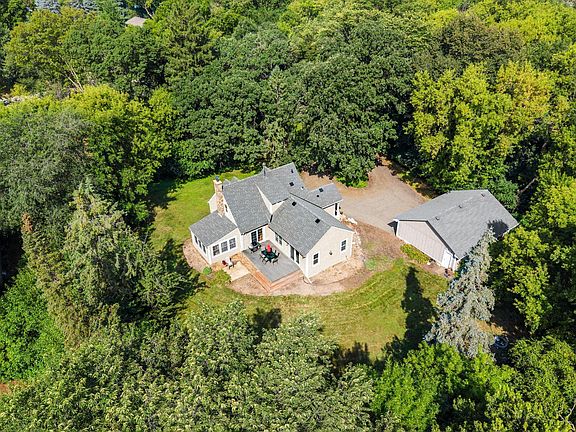 2nd image of 3213 County Road 101 S