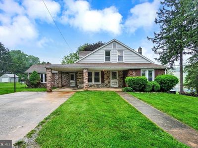 9446 E Springfield Rd, Seven Valleys, PA, 17360