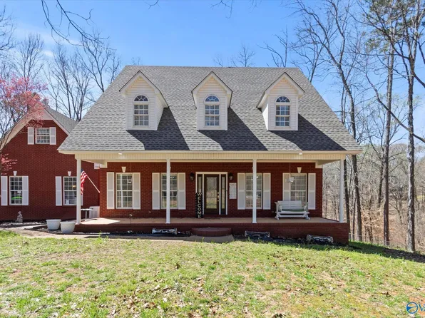 24401 Hickory Dr, Elkmont, AL 35620