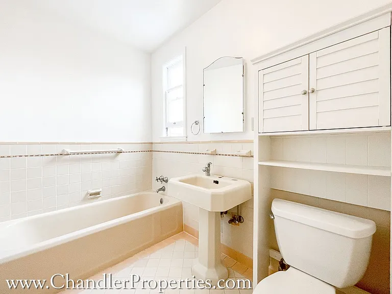 1800 25th Ave #&-1741-1755 — Photo 9