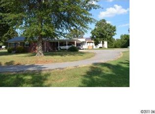 5644 Lee Cline Rd, Conover, NC 28613
