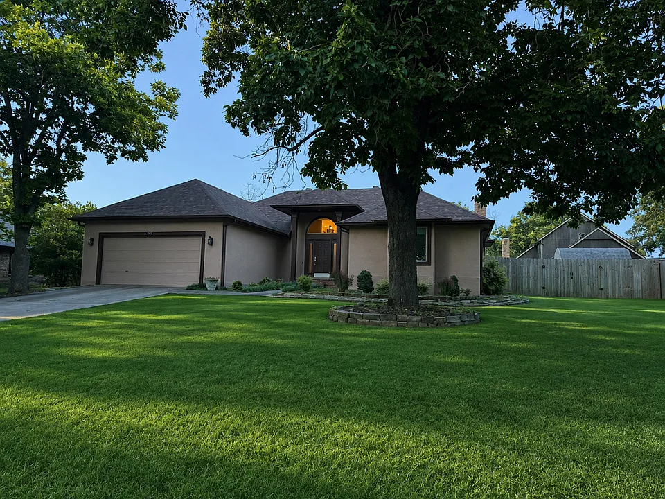 2421 NW Rita Way