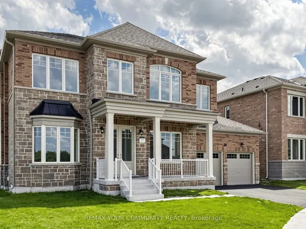 33 Lorrain Hand Cres, Georgina, ON L4P 0T2
