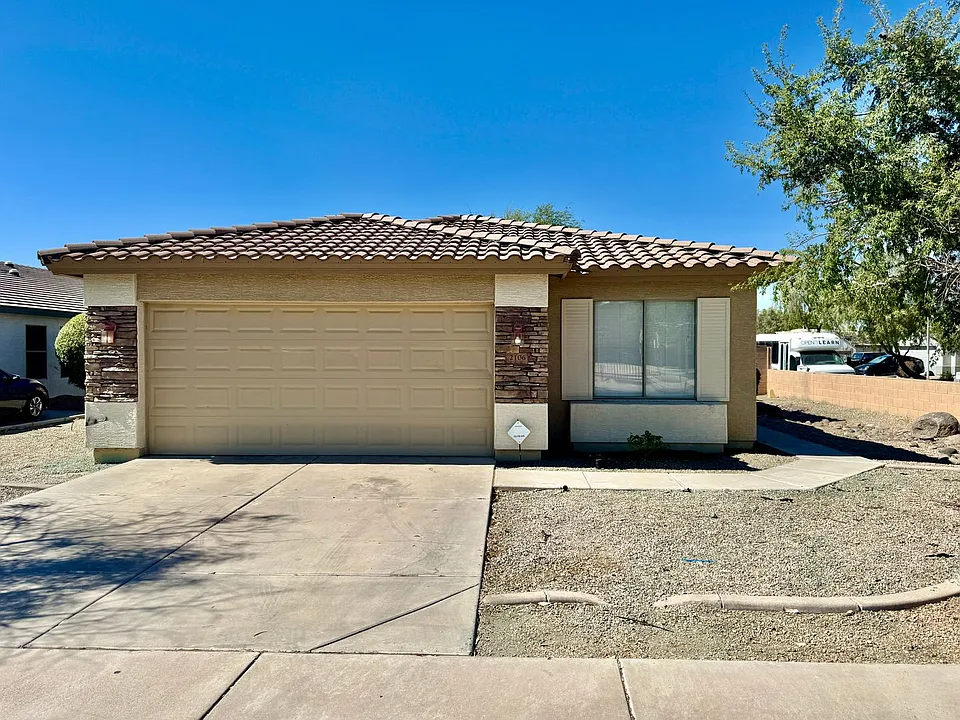 2106 W Alta Vista Rd