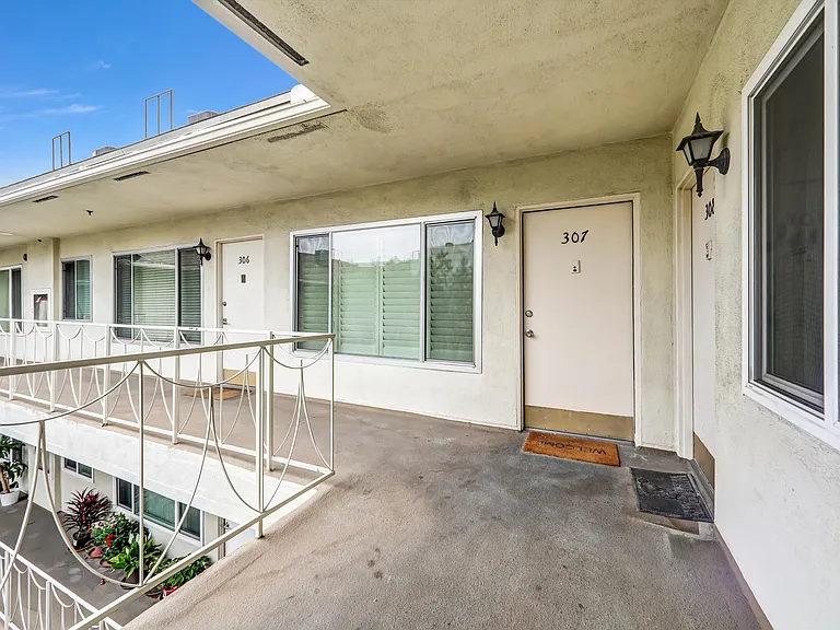 315 N Louise St #307 — Photo 9