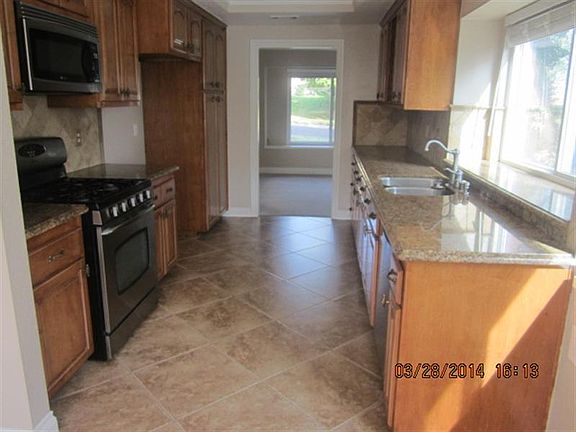 3rd image of 5644 Cartilla Ave