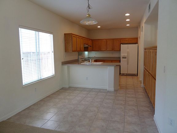 4th image of 3012 Ukiah Ln