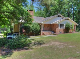 1017 Dogwood Ave, Richton, MS 39476