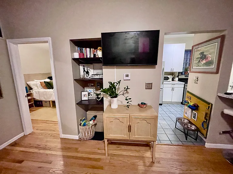 2241 N Clybourn Ave #1R — Photo 3