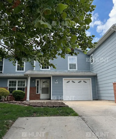3013 Avocado Ave — Photo 1