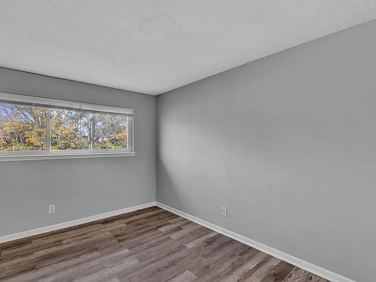Barat Ave Apartments — Photo 6