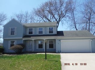 401 Hickory Ct, Seneca, IL 61360