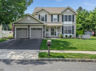 49 Haze Way, Phillipsburg, NJ 08865