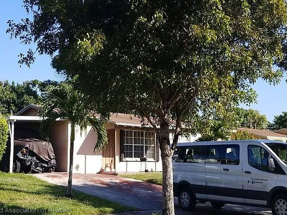 3rd image of 1331 NW 191st St