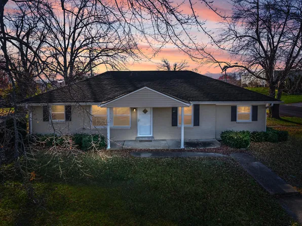 216 W Mason Ave, Danville, KY 40422