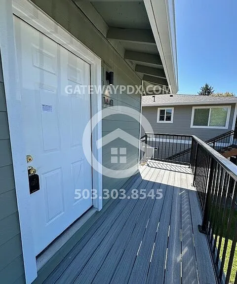 1441 NE Paropa Ct — Photo 30