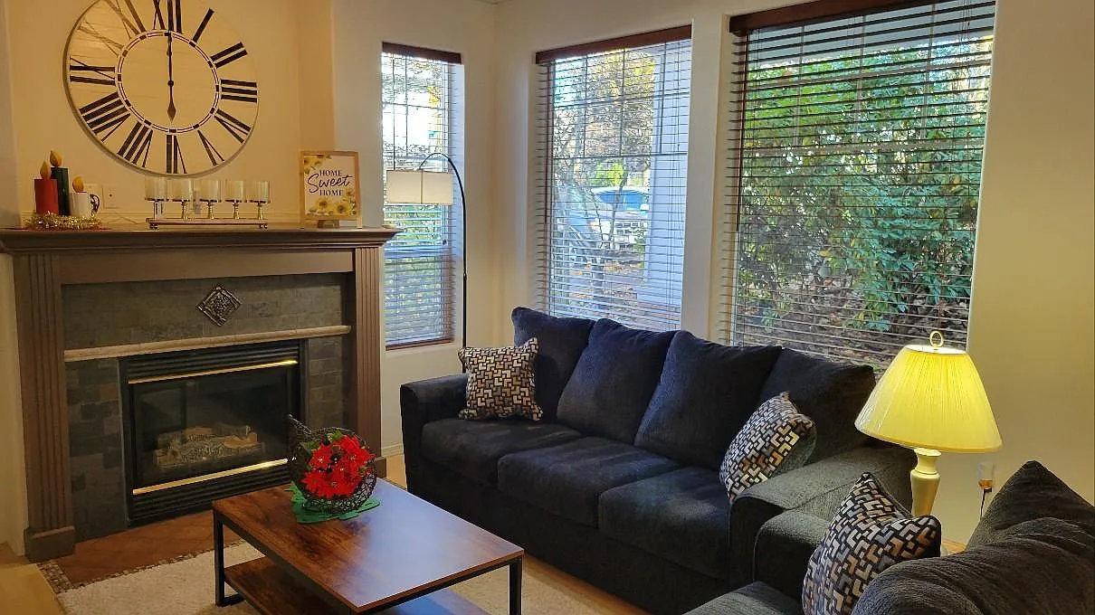 16255 SW Audubon St — Photo 2